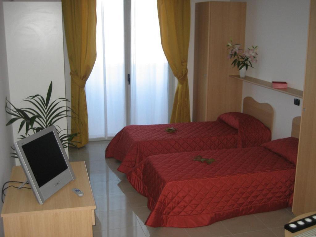 Brebbia Residence Sport & Benessere חדר תמונה
