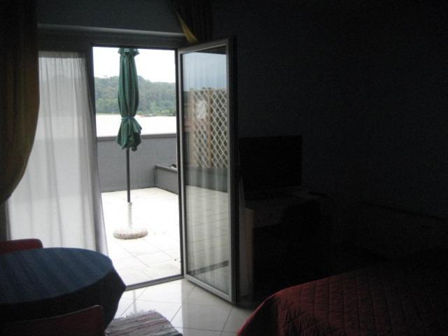 Brebbia Residence Sport & Benessere מראה חיצוני תמונה